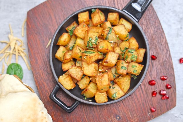traditional food of uttarakhand uses locally grown ingredients