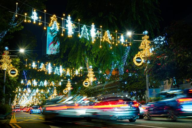 Christmas in Mumbai is all about shopping, enjoying good food and meeting and greeting people.