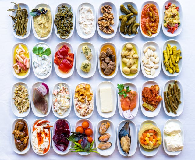 must have turkish food platter