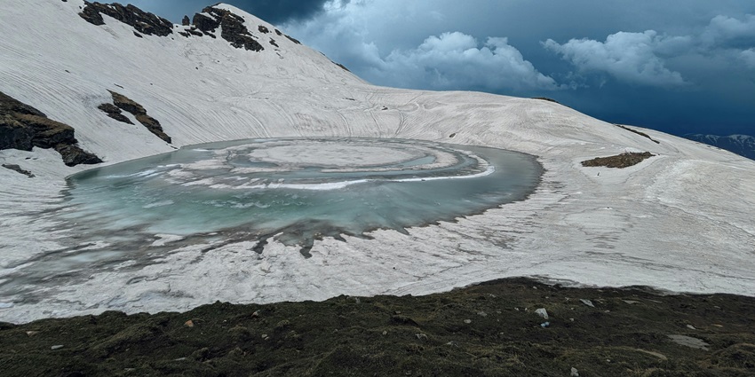 serene and lovely Bhrigu Lake is located in Himachal Pradesh's Kullu valley.