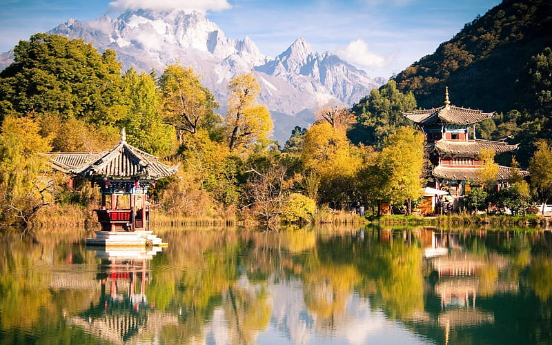 lijiang china has many top attractions