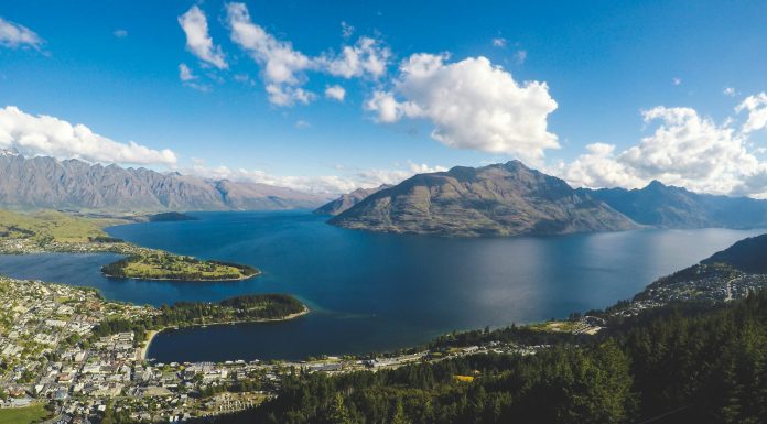 queenstown in new zealand