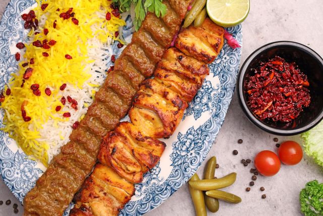 food in iran is very delicious