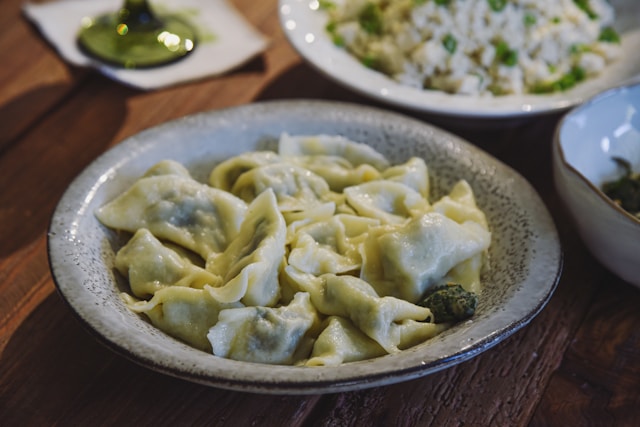 crescent-shaped Russian dumplings of Siberian origin. 